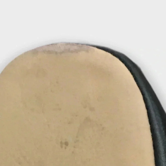 Old  Navy Flats - Picture 9 of 9